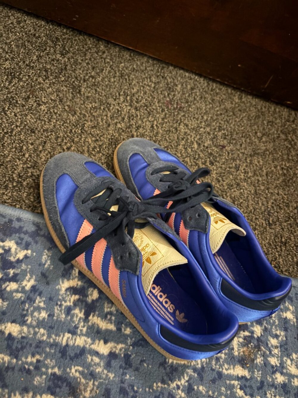 Adidas Samba OG Women's Size 10.5 Athletic Shoes Blue Pink Casual Sneakers